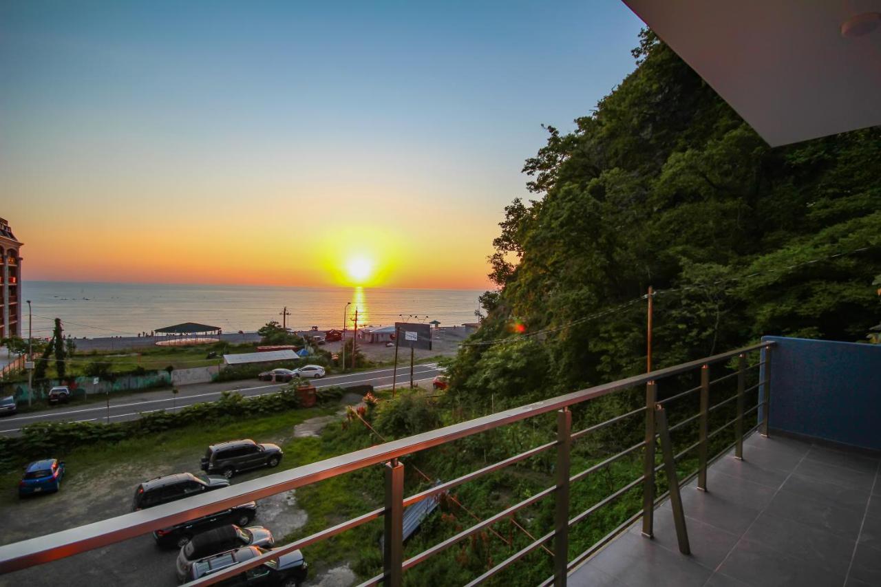 Guest House 99 Batumi Luaran gambar